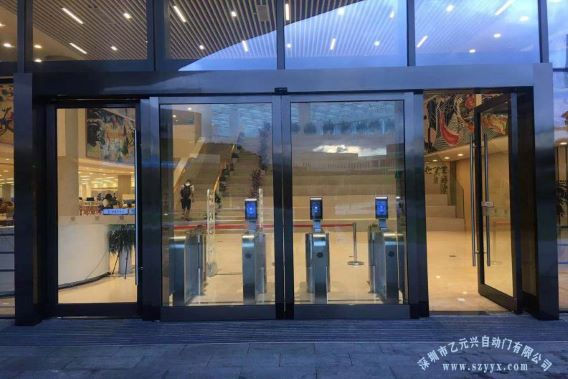 大学校区-感应污的91视频APP案例图片